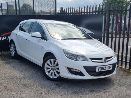 VAUXHALL ASTRA 1.6 16v Elite Euro 5 5dr
